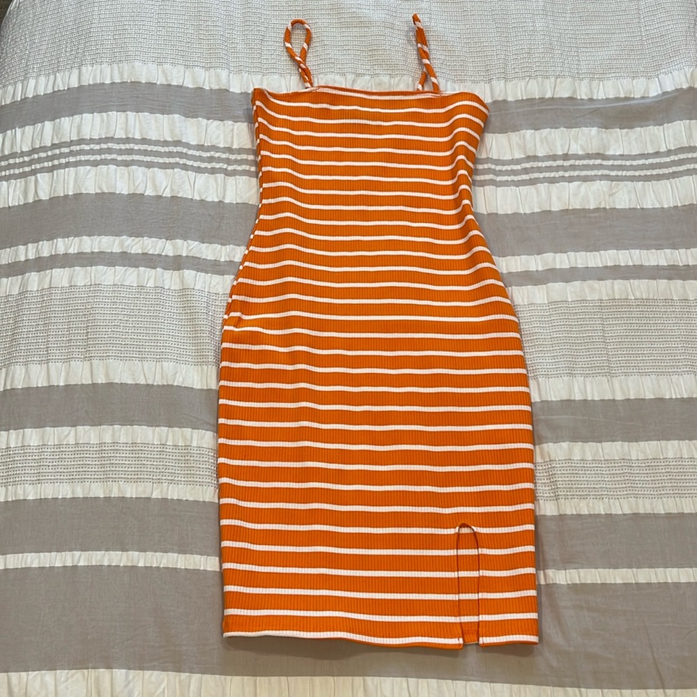LIZ & SARAH Orange and White striped midi dress